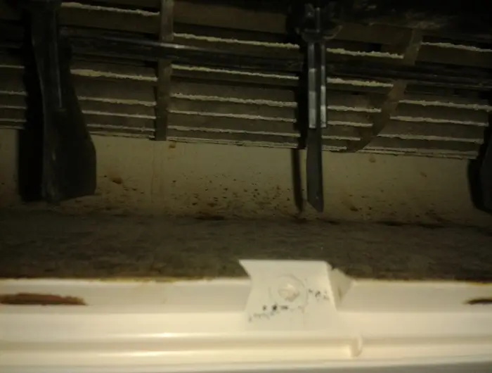 Când se curăță aerul condiționat - recomandări experți