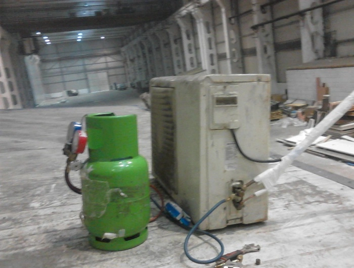 verificare si completare cu freon 